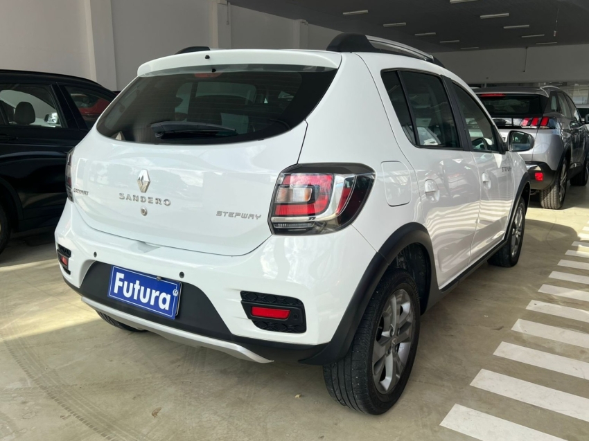 renault sandero 1.6 stepway 8v flex 4p automatizado gasolina manual 201513