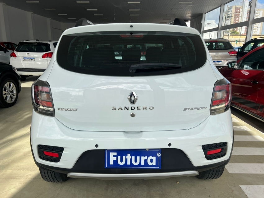 renault sandero 1.6 stepway 8v flex 4p automatizado gasolina manual 201512
