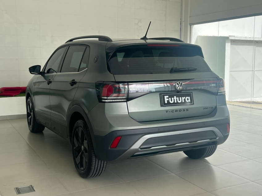 volkswagen t-cross 1.4 250 tsi total flex extreme automatico gasolina 4p 202613