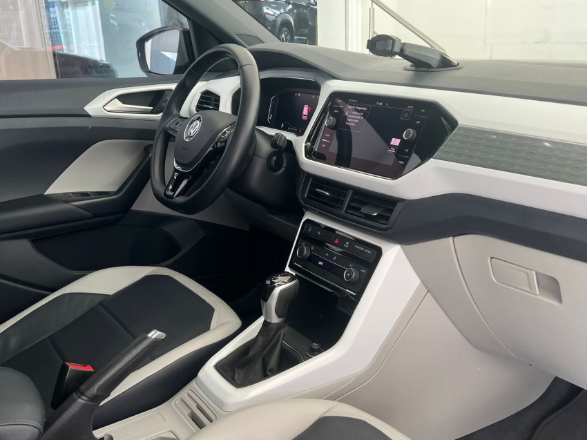 volkswagen t-cross 1.4 250 tsi total flex highline automatico gasolina 4p 20209