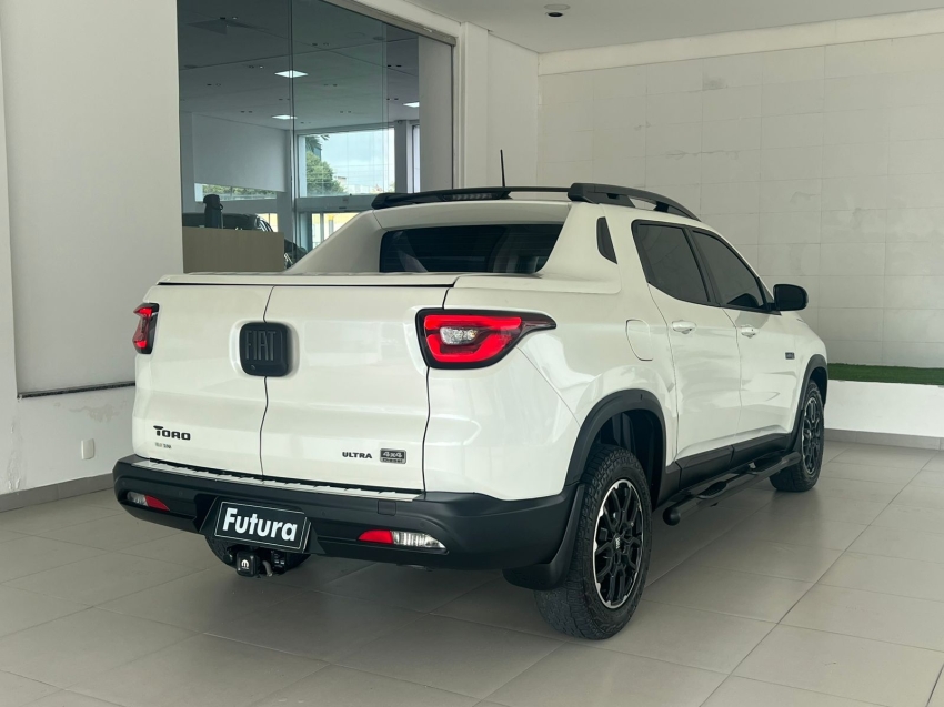 fiat toro 2.0 16v turbo diesel ultra 4wd at9 4p automatico 202413