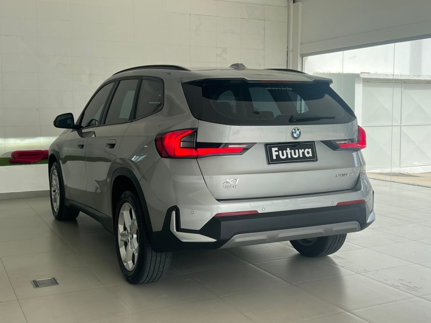 bmw x1 1.5 12v turbo gasolina sdrive18i gp steptronic 4p automatico 202311