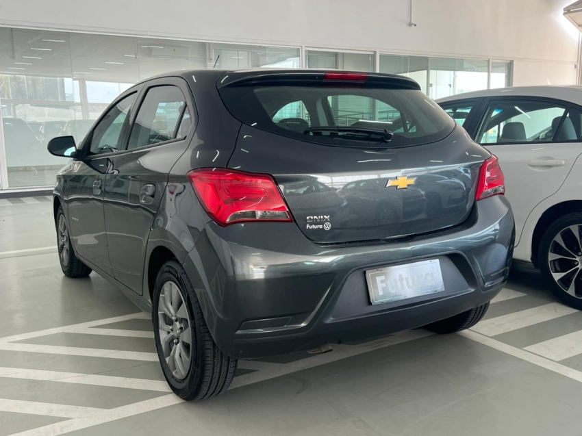 chevrolet onix 1.4 mpfi advantage 8v flex 4p automatico gasolina 201811