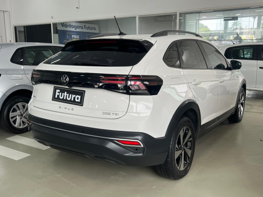 volkswagen nivus 1.0 200 tsi total flex comfortline automatico gasolina 4p 202111