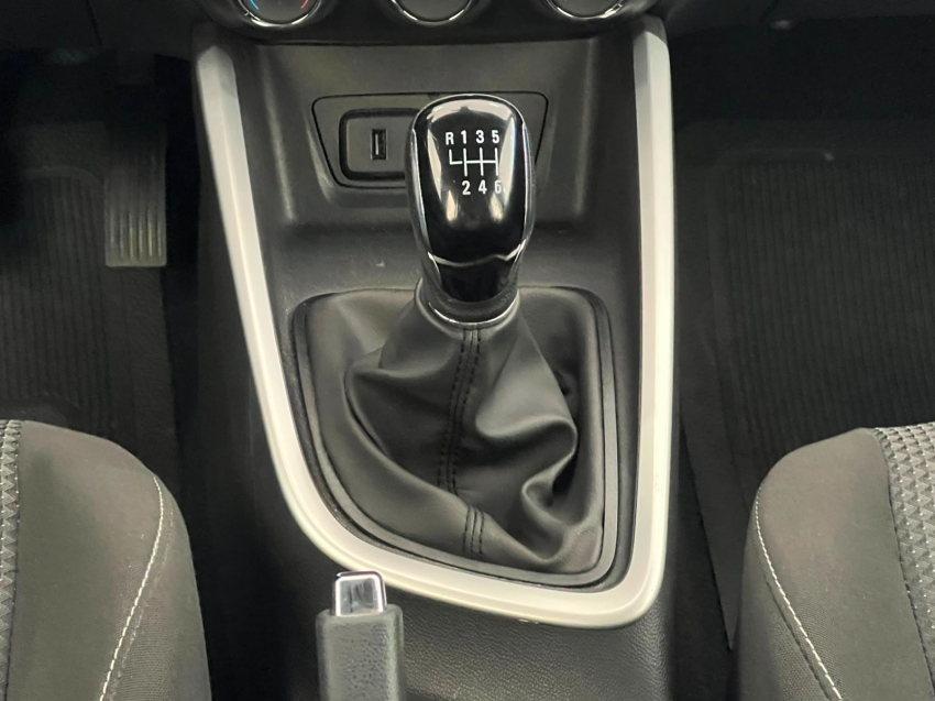 chevrolet onix 1.0 flex lt manual gasolina 4p 20248