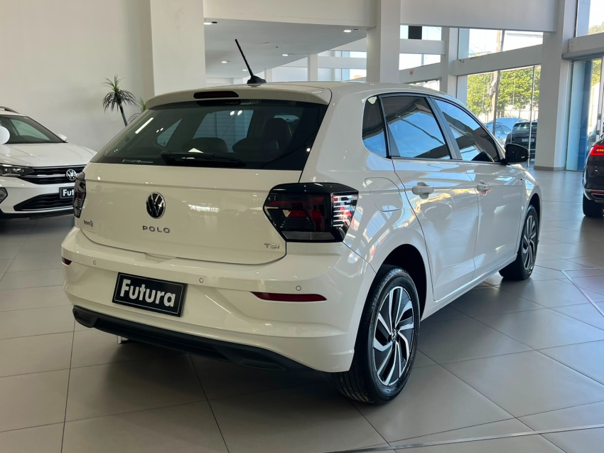 volkswagen polo 1.0 170 tsi highline automatico gasolina 4p 202413