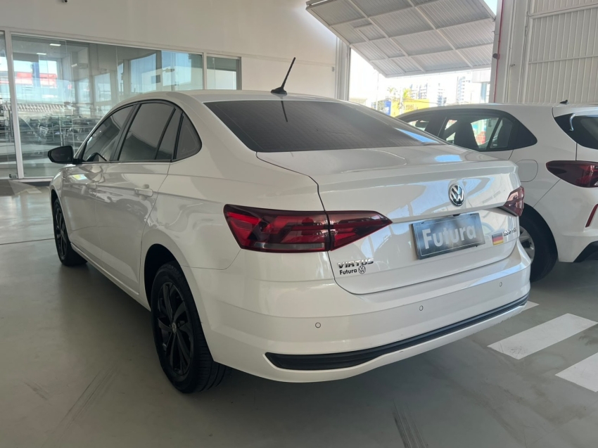 volkswagen virtus 1.0 200 tsi comfortline automatico gasolina 4p 202213