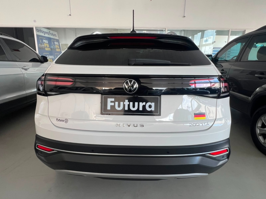 volkswagen nivus 1.0 200 tsi total flex highline automatico gasolina 4p 202412