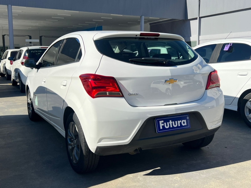 chevrolet onix 1.4 mpfi advantage 8v flex 4p automatico 201911