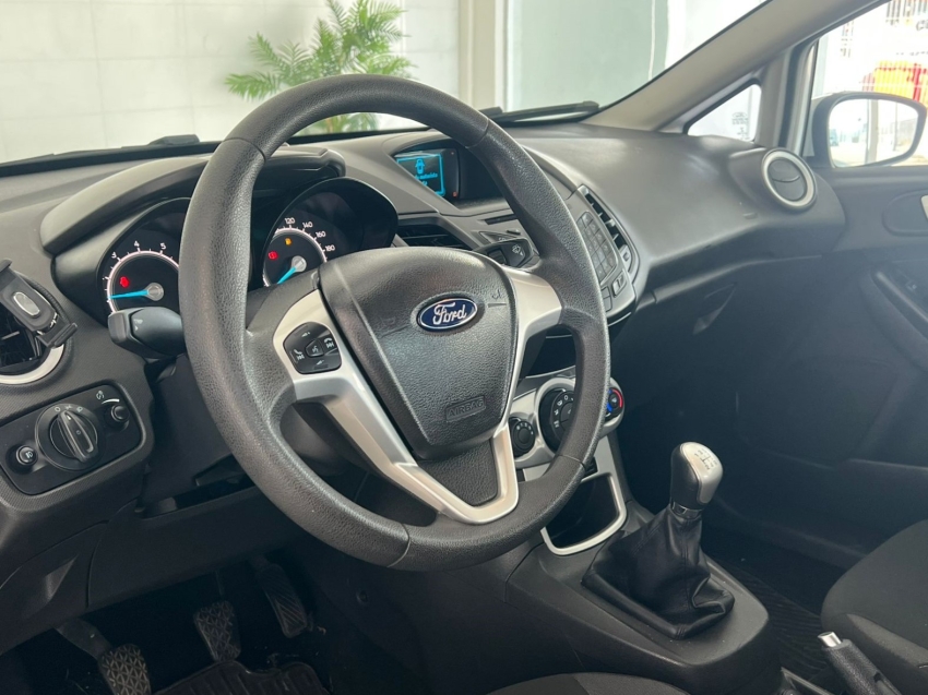 ford fiesta 1.6 ti-vct flex se manual 4p 20183