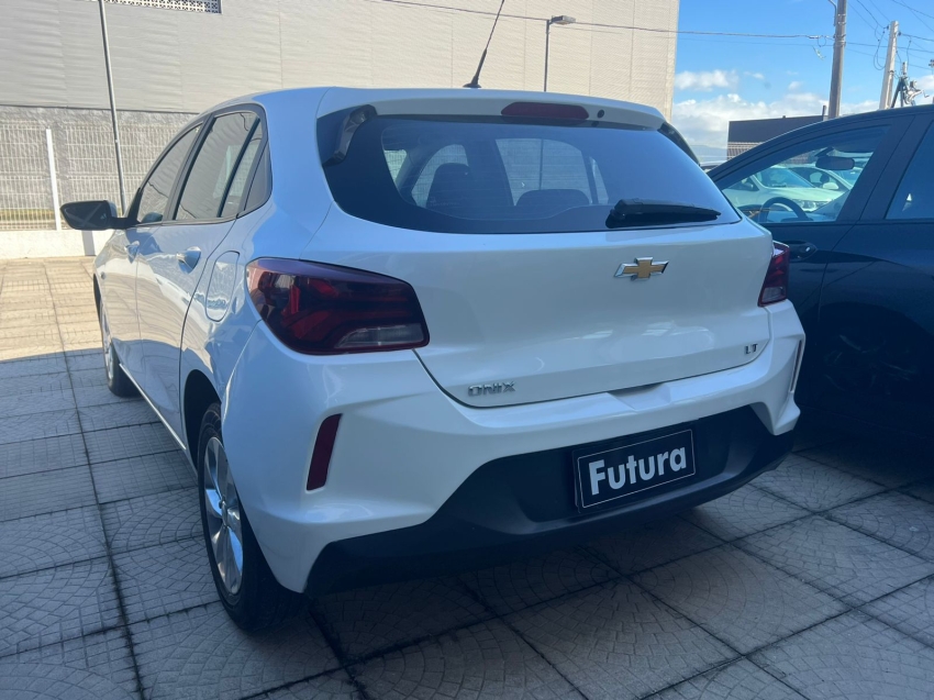 chevrolet onix 1.0 flex lt manual gasolina 4p 202211