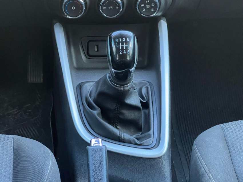 chevrolet onix 1.0 flex lt manual gasolina 4p 20227