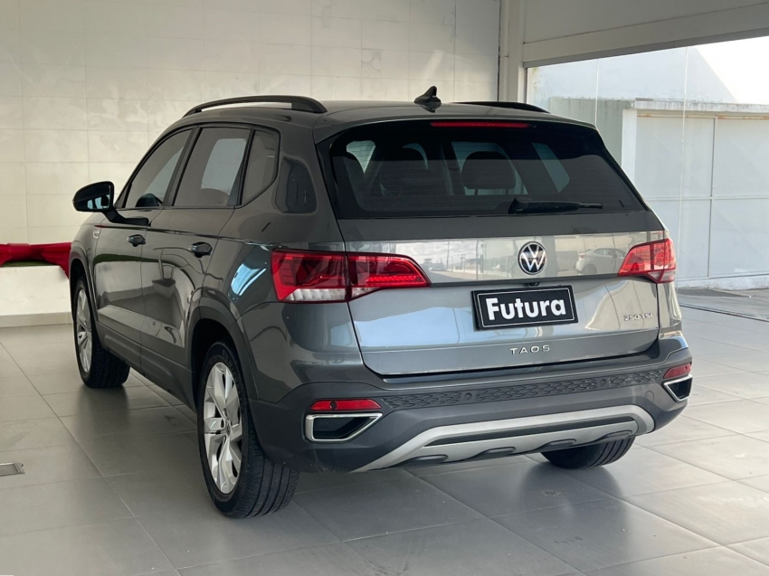 volkswagen taos 1.4 250 tsi total flex comfortline automatico 4p 202211