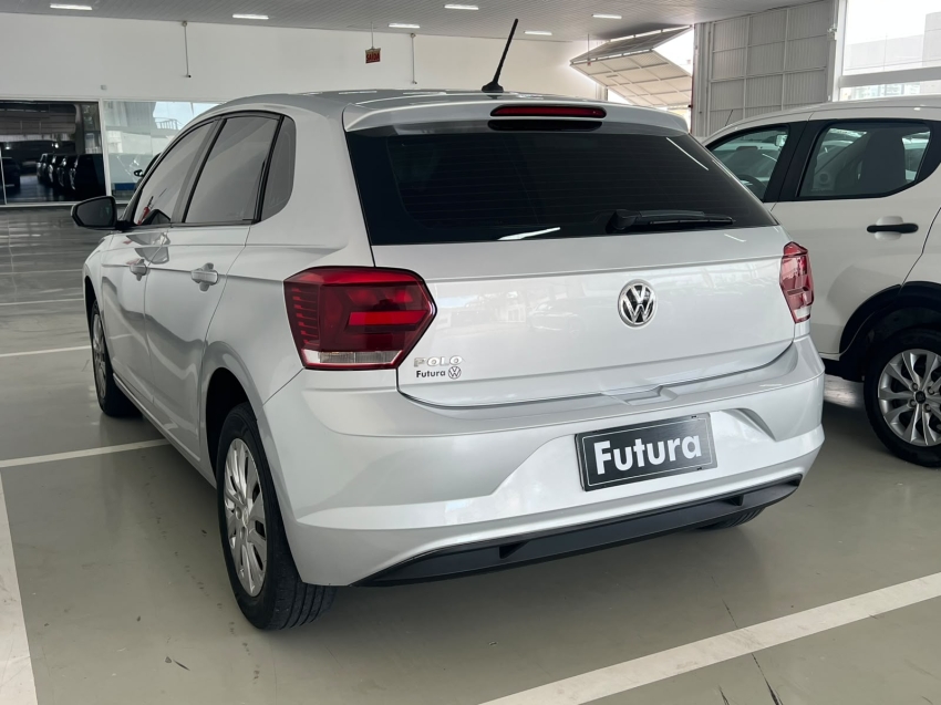 volkswagen polo 1.0 mpi total flex manual 4p 202011