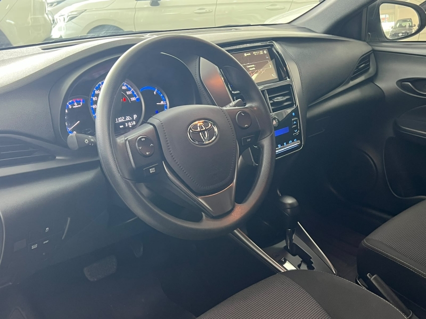 toyota yaris 1.5 16v flex xl multidrive gasolina 4p automatico 20253