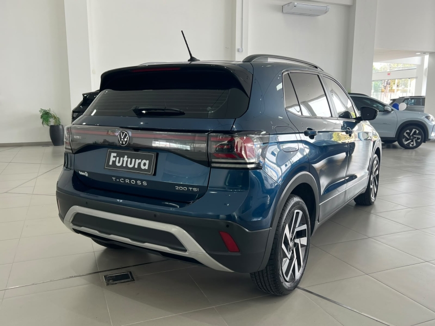 volkswagen t-cross 1.0 200 tsi total flex comfortline automatico gasolina 4p 202513