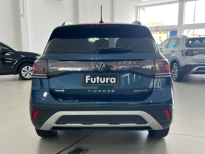 volkswagen t-cross 1.0 200 tsi total flex comfortline automatico gasolina 4p 202512