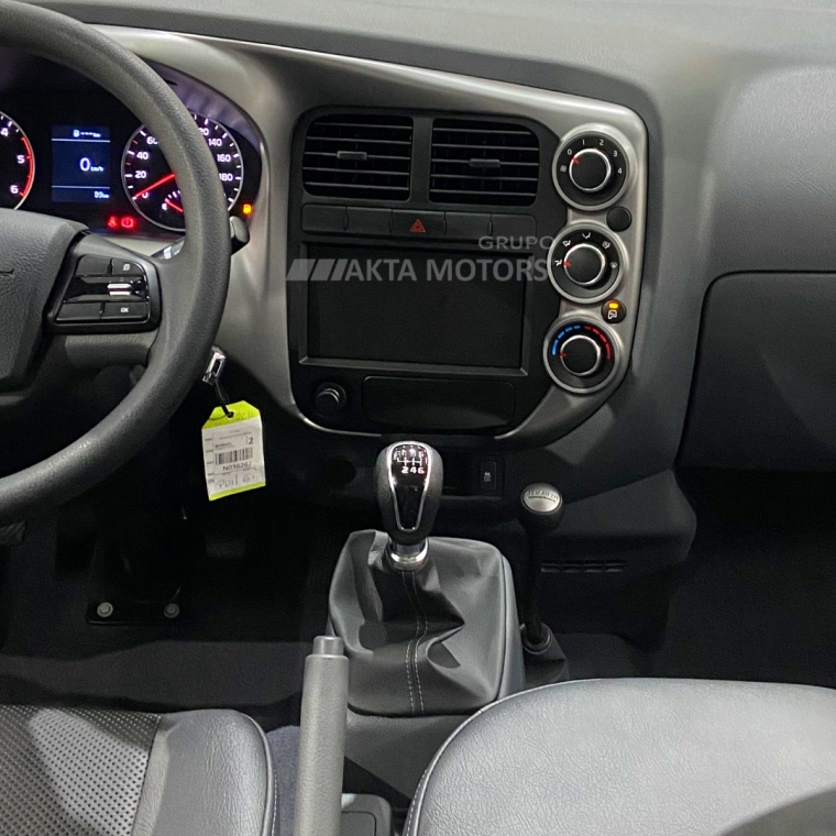 kia bongo 2.5 td diesel std cs 4x4 manual 4p 2026