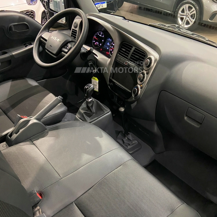kia bongo 2.5 td diesel std cs 4x4 manual 4p 2026