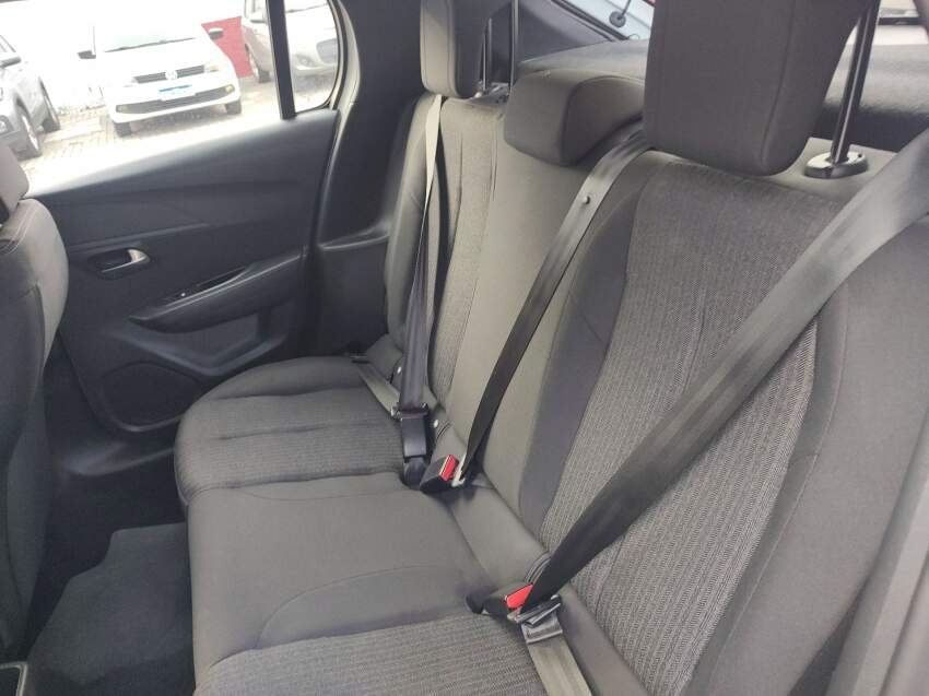 peugeot 208 1.6 16v flex active at6 2023