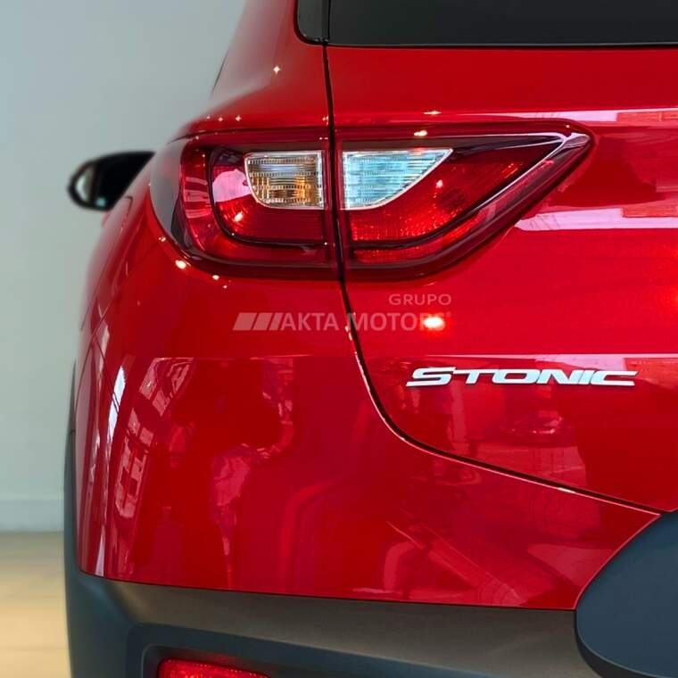 kia stonic 1.0 tgdi mhev sx automatico 2025