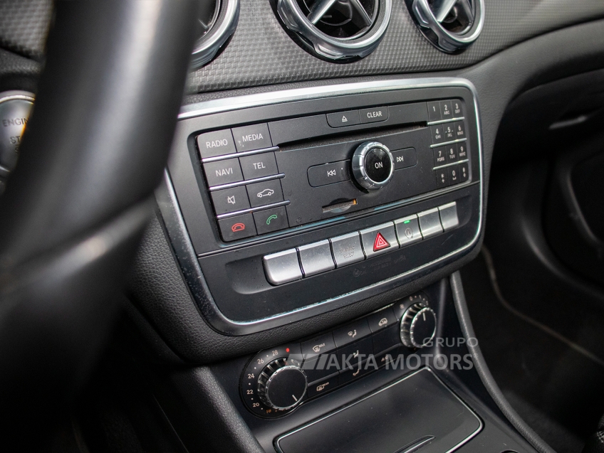 mercedes-benz gla 200 1.6 cgi flex style 7g-dct 4p automatico 20188 mercedes-benz gla 200 1.6 cgi flex style 7g-dct 4p automatico 20188