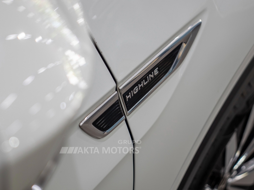 volkswagen t-cross 1.4 250 tsi total flex highline automatico 4p 20242