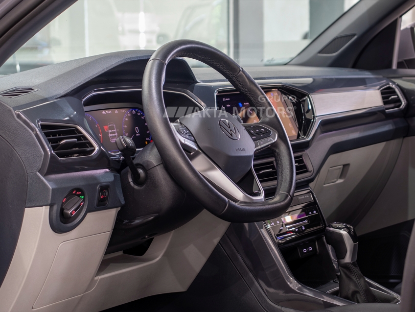 volkswagen t-cross 1.4 250 tsi total flex highline automatico 4p 20244