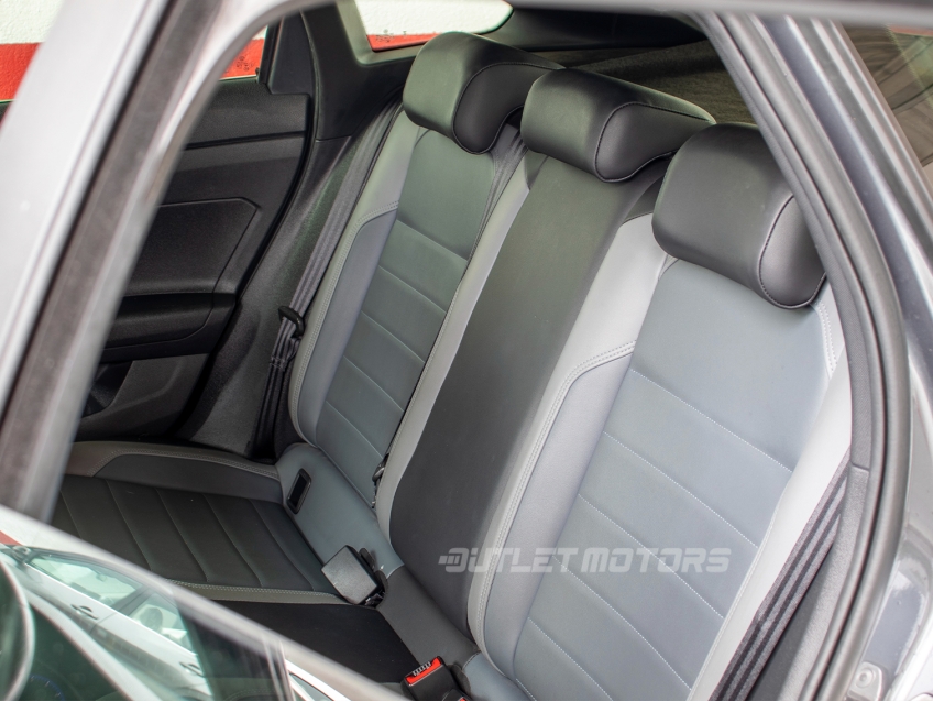 volkswagen nivus 1.0 200 tsi total flex highline automatico 4p 202411