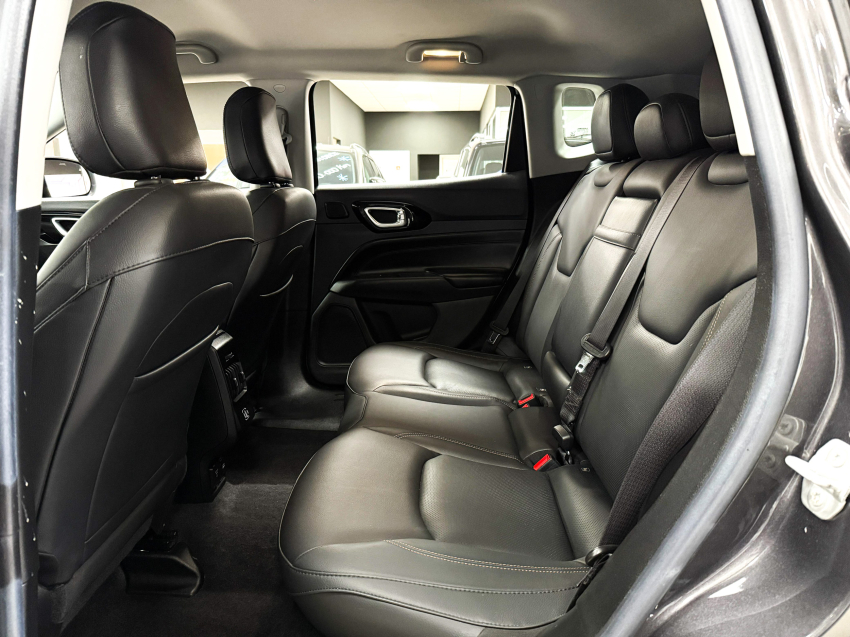 jeep compass 1.3 t270 turbo flex limited at6.