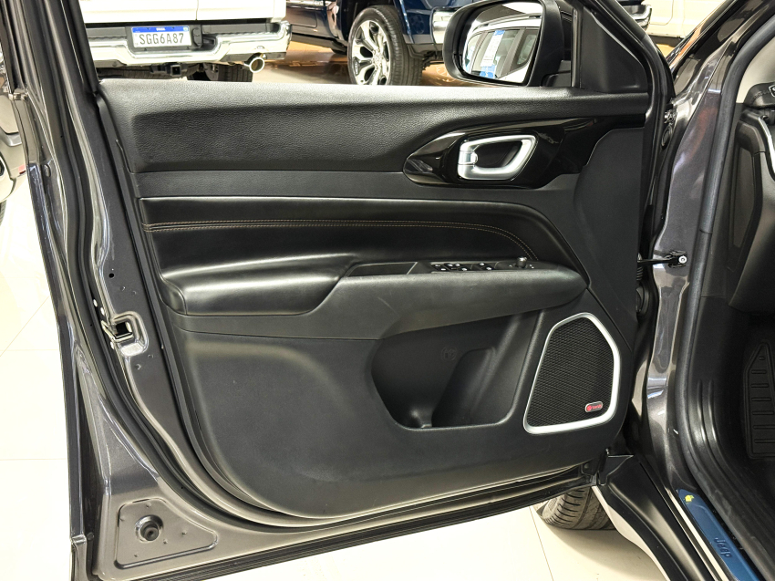 jeep compass 1.3 t270 turbo flex limited at6.