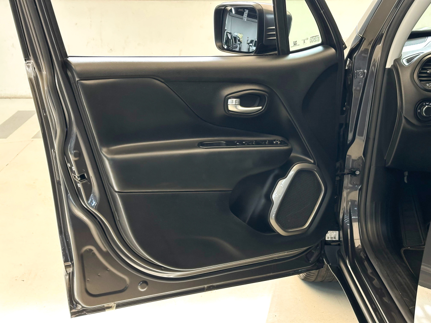 jeep renegade 1.3 t270 turbo flex longitude at6