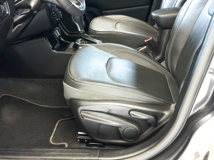 jeep renegade 1.3 t270 turbo flex longitude at6