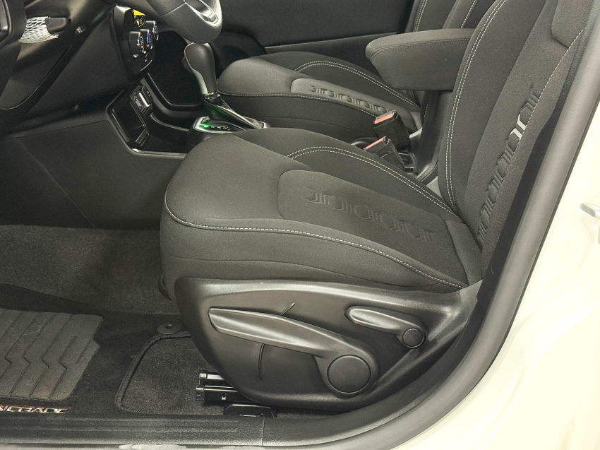 jeep renegade 1.3 t270 turbo flex at6.