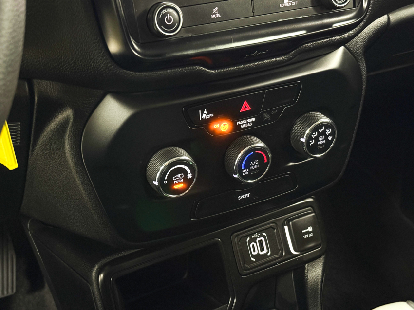 jeep renegade 1.3 t270 turbo flex at6.