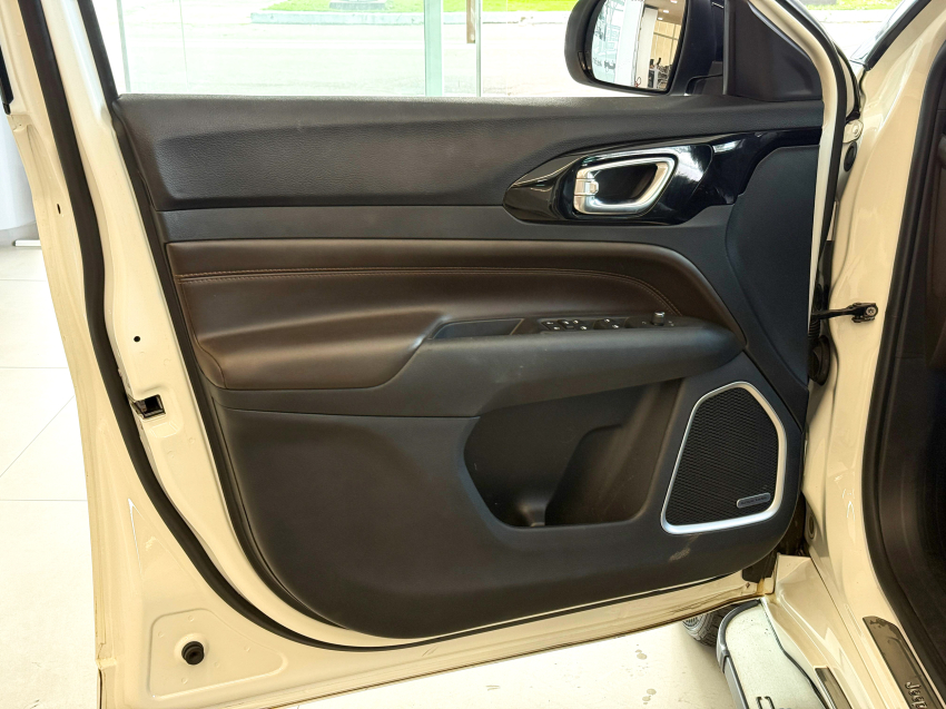 jeep commander 2.0 td380 turbo diesel overland at9 5p automatico 2022