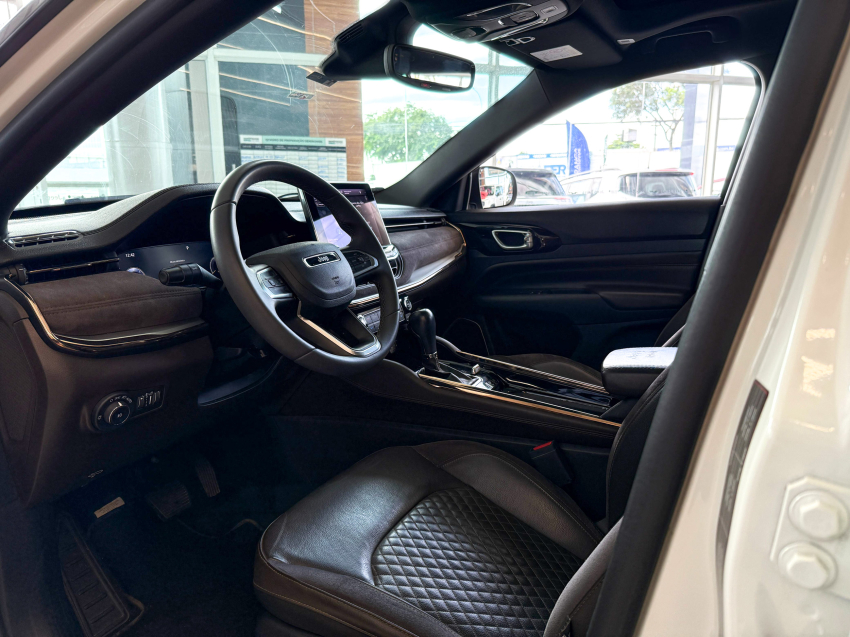 jeep commander 2.0 td380 turbo diesel overland at9 5p automatico 2022