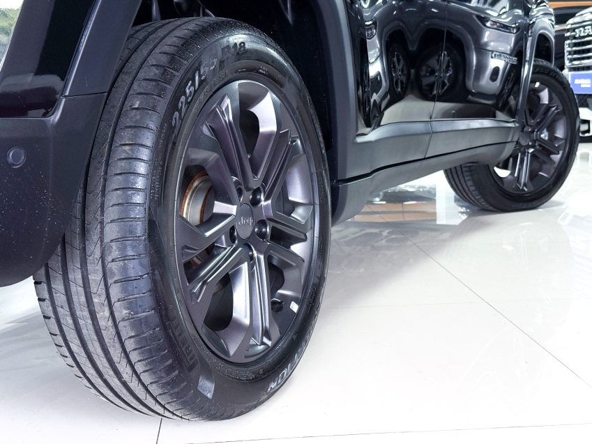 jeep compass 1.3 16v flex night eagle 4x2 automatico.