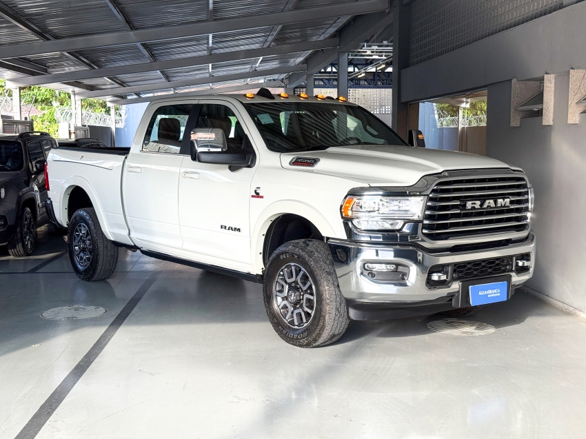 Carro Ram 3500