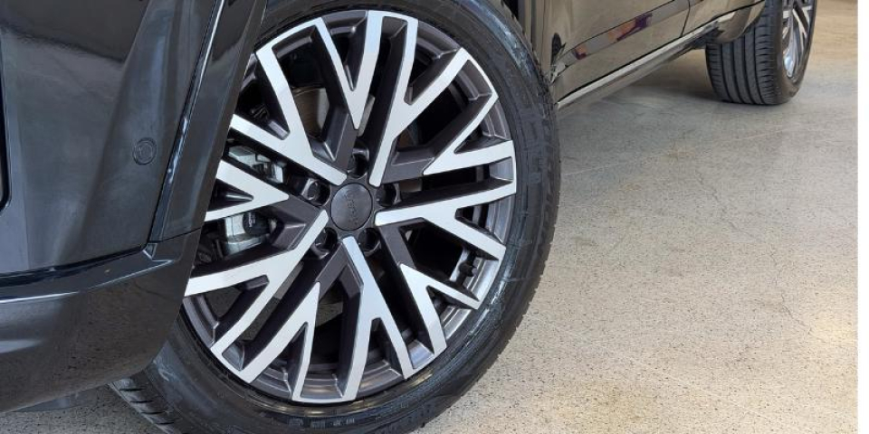 JEEP COMMANDER 1.3 T270 TURBO FLEX OVERLAND AT6 2