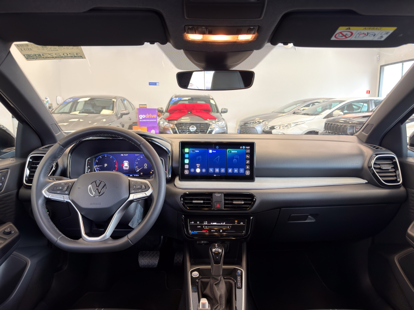 Volkswagen TERA 1.0 170 TSI HIGH AUTOMÁTICO 14
