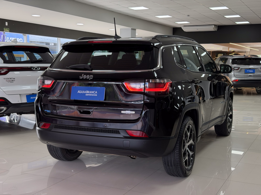 JEEP COMPASS 1.3 T270 TURBO FLEX LONGITUDE AT6 10