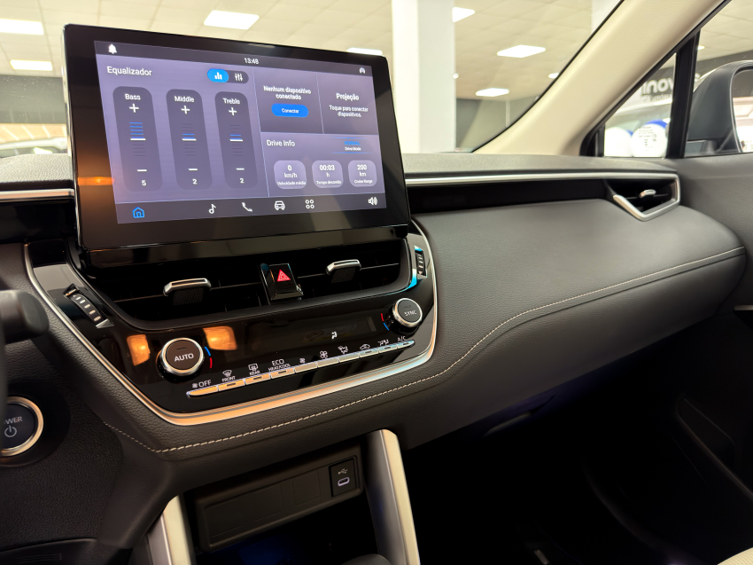 Toyota COROLLA CROSS 1.8 VVT-I HYBRID FLEX XRX CVT 17