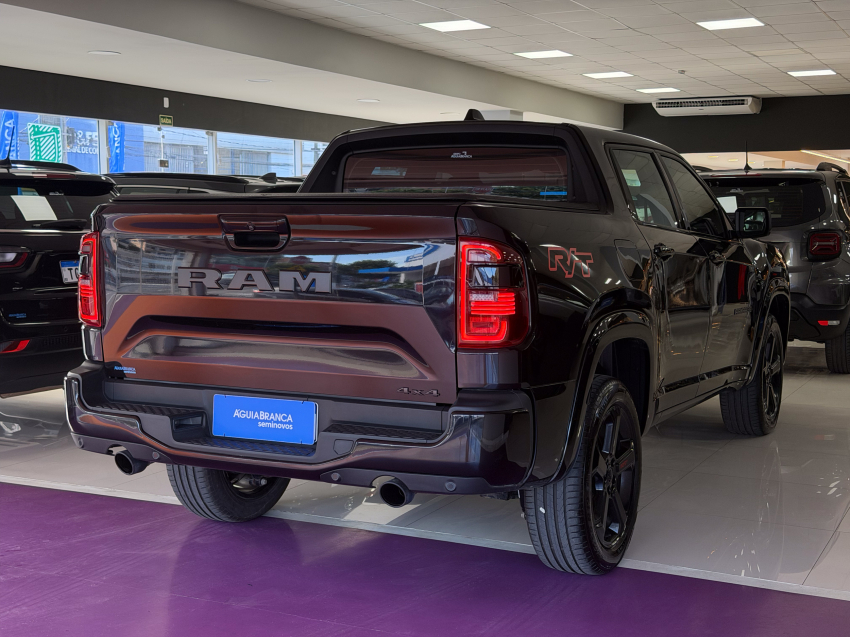 Ram RAMPAGE 2.0 HURRICANE 4 TURBO FLEX R/T 4X4 AUTOMÁTICO 10
