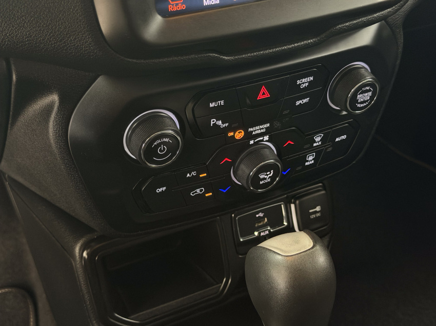 JEEP RENEGADE 1.8 16V FLEX LONGITUDE 4P AUTOMÁTICO 19