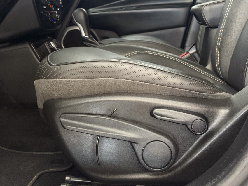 JEEP RENEGADE 1.8 16V FLEX LONGITUDE 4P AUTOMÁTICO 25