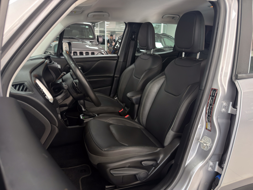 JEEP RENEGADE 1.8 16V FLEX LONGITUDE 4P AUTOMÁTICO 24