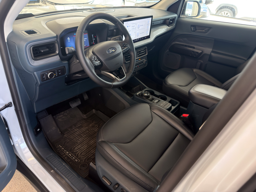Ford MAVERICK 2.5 HYBRID LARIAT e-CVT 15