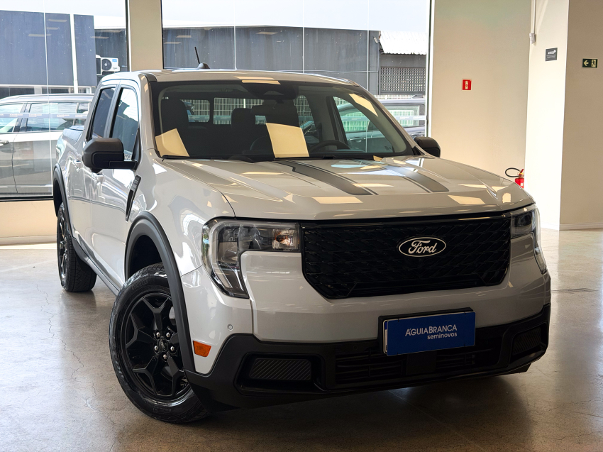 Ford MAVERICK 2.5 HYBRID LARIAT e-CVT 5