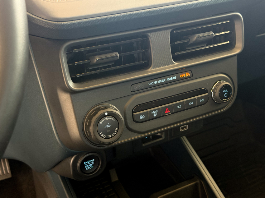 Ford MAVERICK 2.5 HYBRID LARIAT e-CVT 20